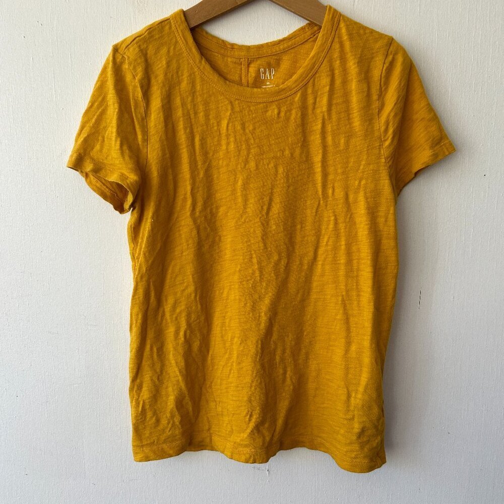 GAP Fitted T-shirt Womens XS Marigold Short Sleeve Round Neck Top Boho Prairie